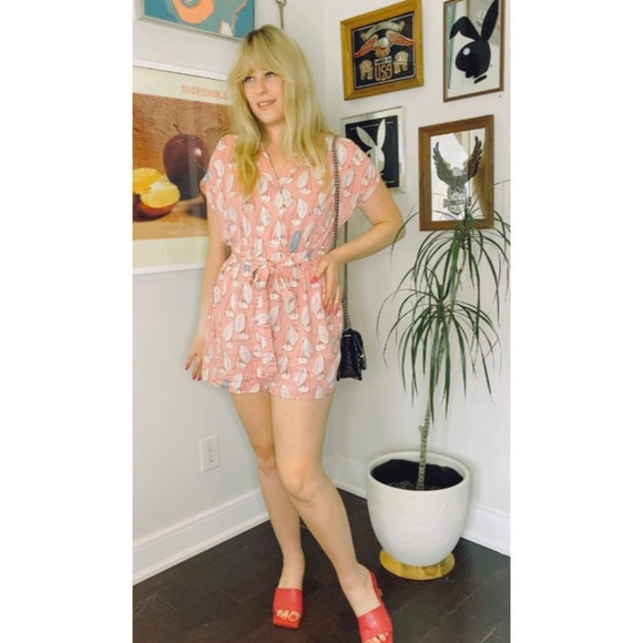 Anthropologie - Nautical Pink and White Short Sleeved Jumpsuit Romper - Small - Picture 3 of 10